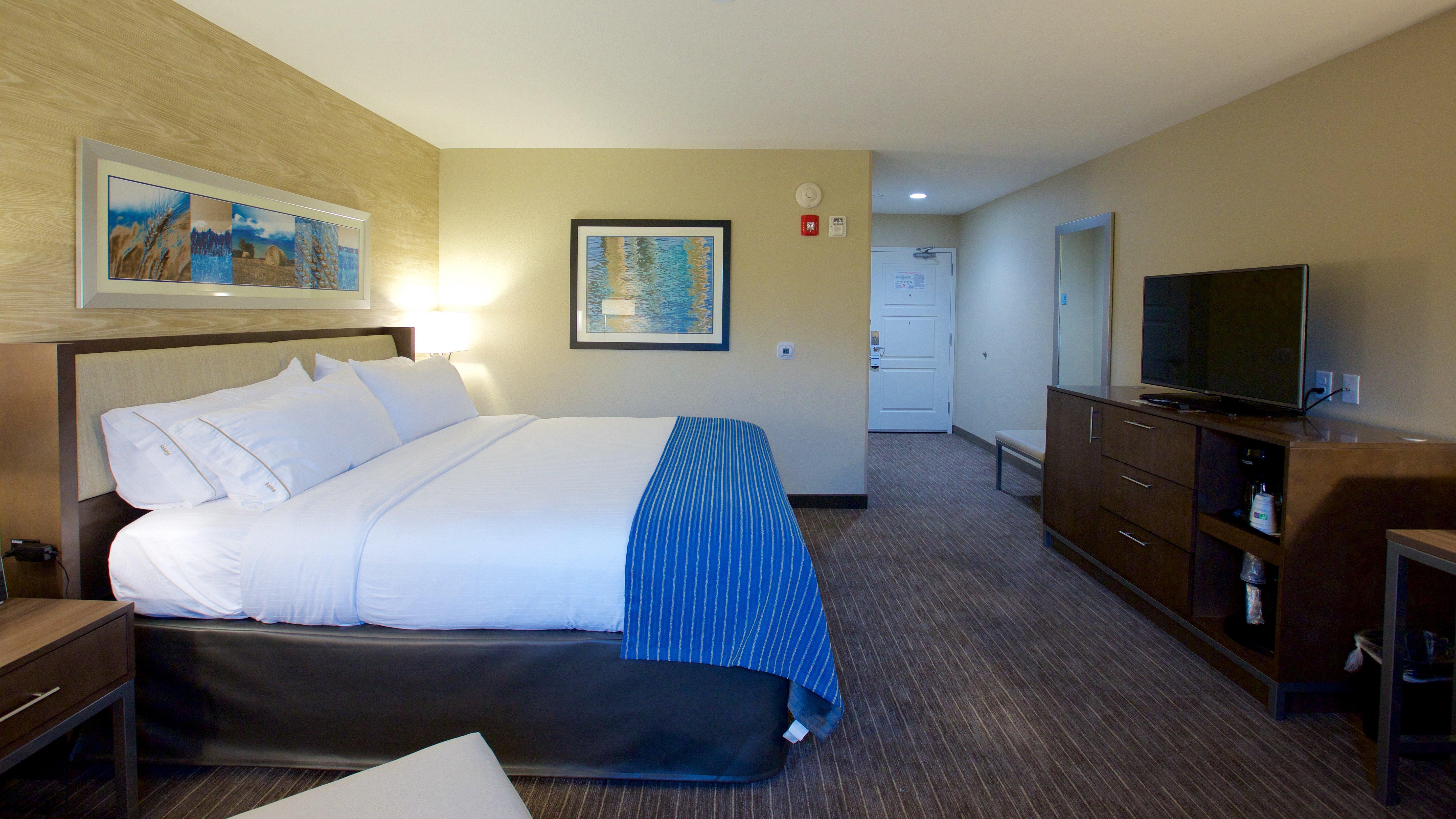 Holiday Inn Express Fargo Sw I94 Medical Center, An Ihg Hotel Extérieur photo