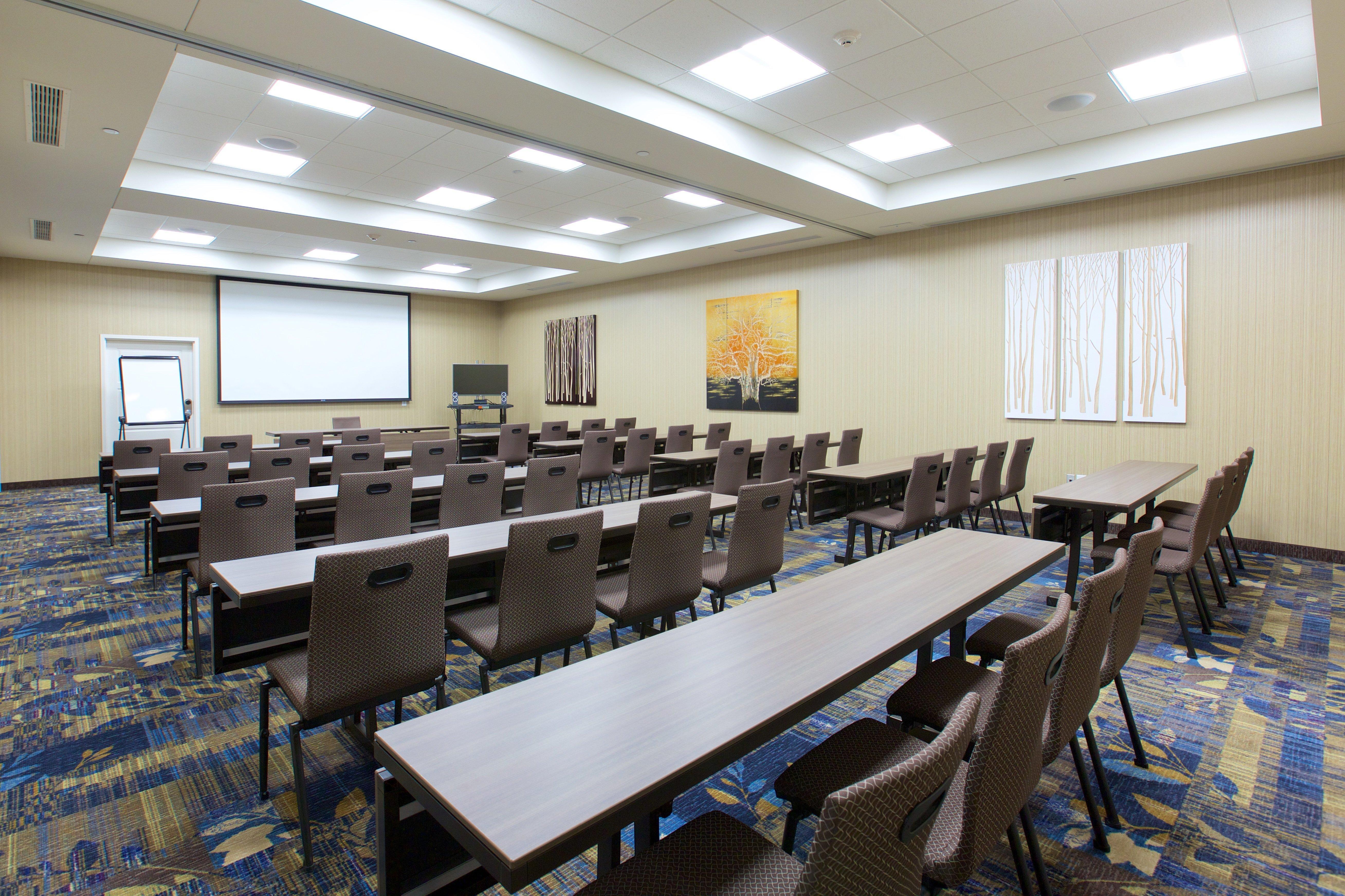 Holiday Inn Express Fargo Sw I94 Medical Center, An Ihg Hotel Extérieur photo