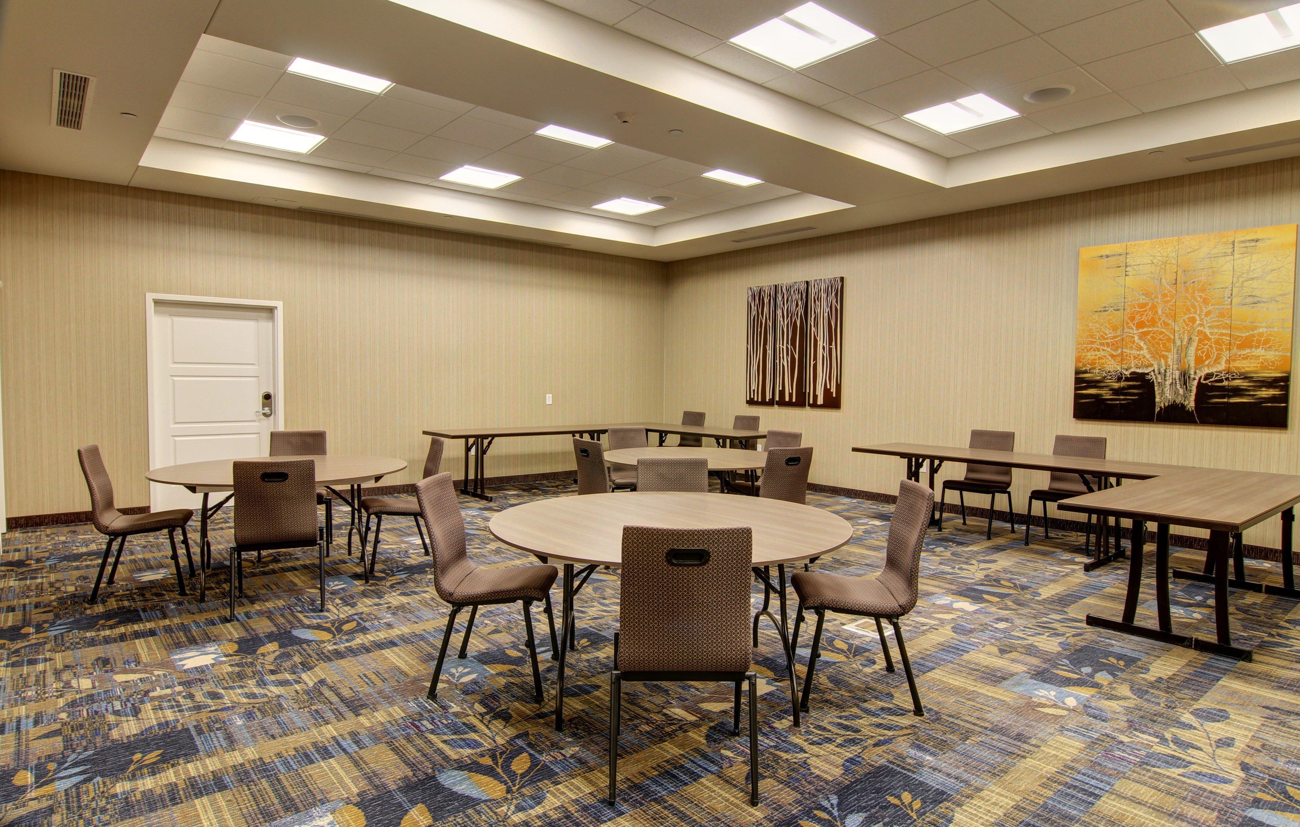 Holiday Inn Express Fargo Sw I94 Medical Center, An Ihg Hotel Extérieur photo
